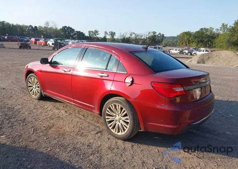 2012 Chrysler 200 Limited z USA, uszkodzony, nr VIN 1C3CCBCB2CN305587